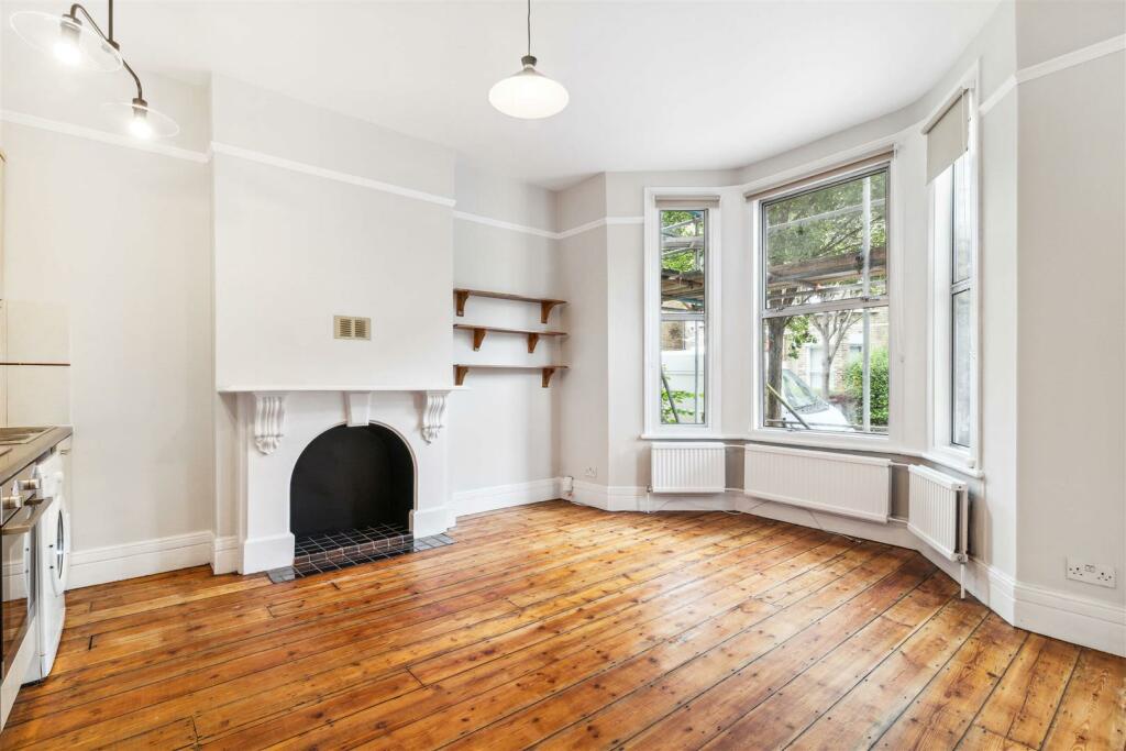 Flat 2, 49 Lambert Road, Brixton SW2 5BB-1.jpg