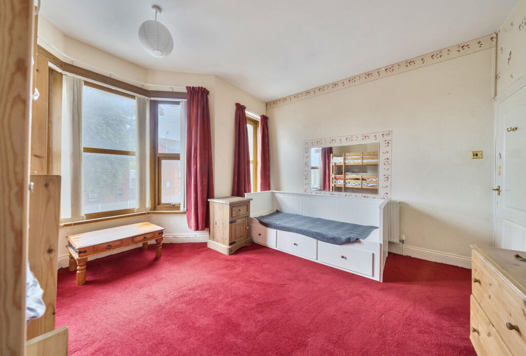 1363997-8-68e7a56...