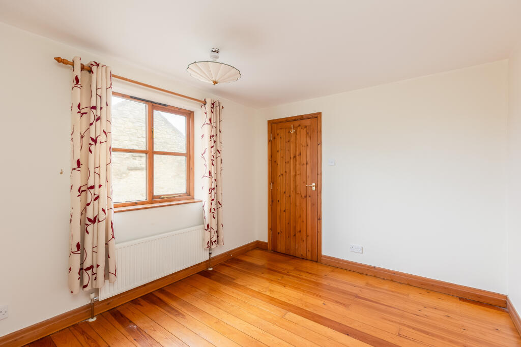 Sandwood Bedroom 2-2