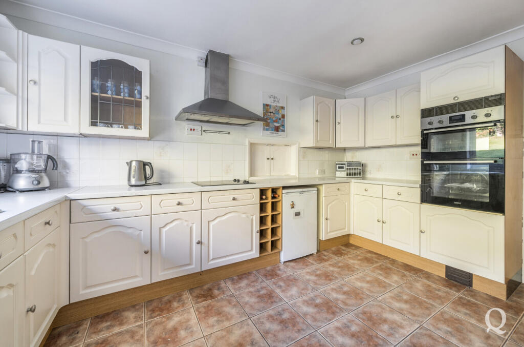 13ef99c6-7f3c-401...