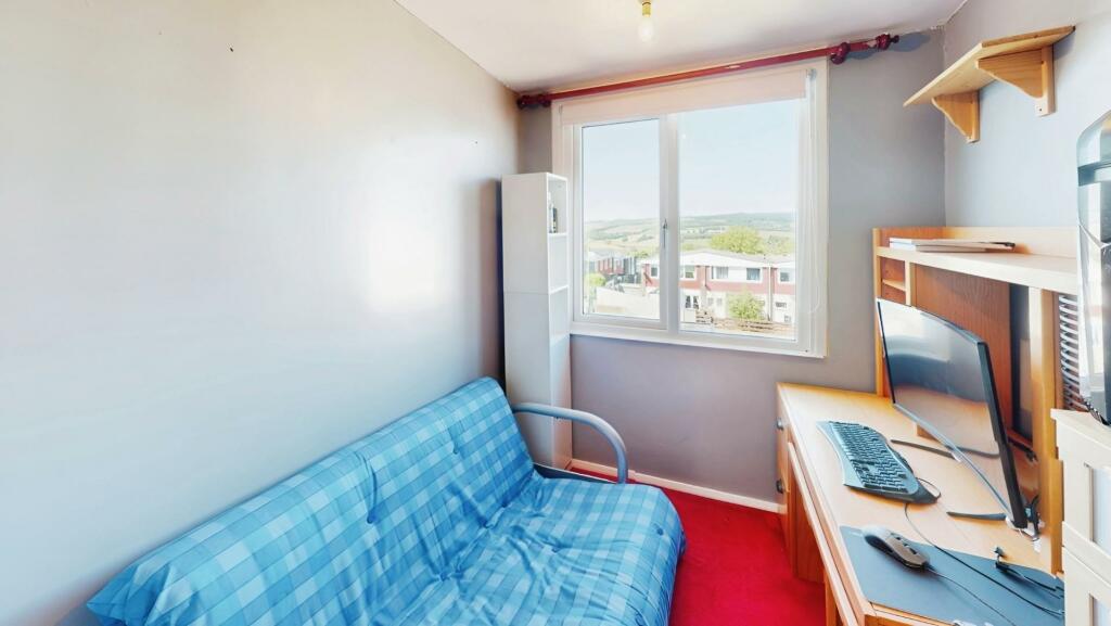 d539242f-Hertford-Bedroom 204.jpg