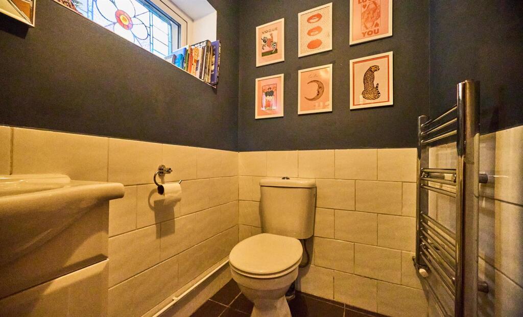 Separate WC