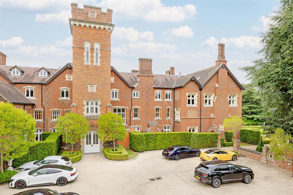 Bedwell Hall f.jpg