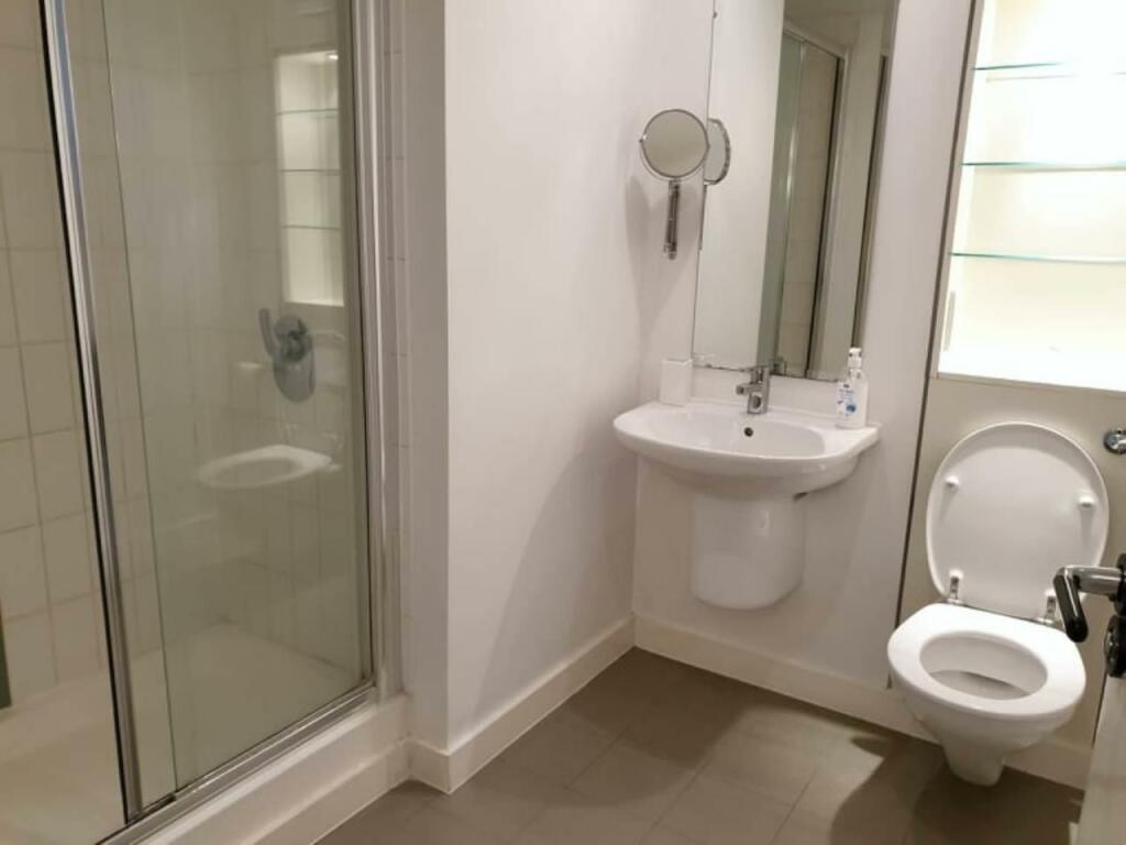 Ensuite