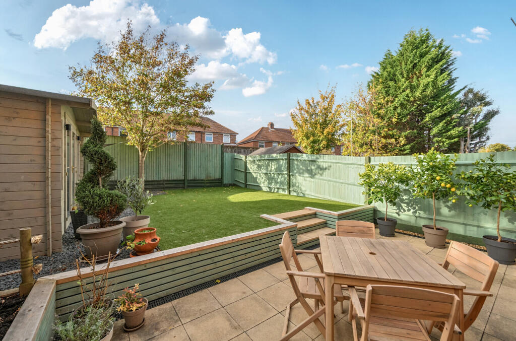 1373453-17-68ff7c...