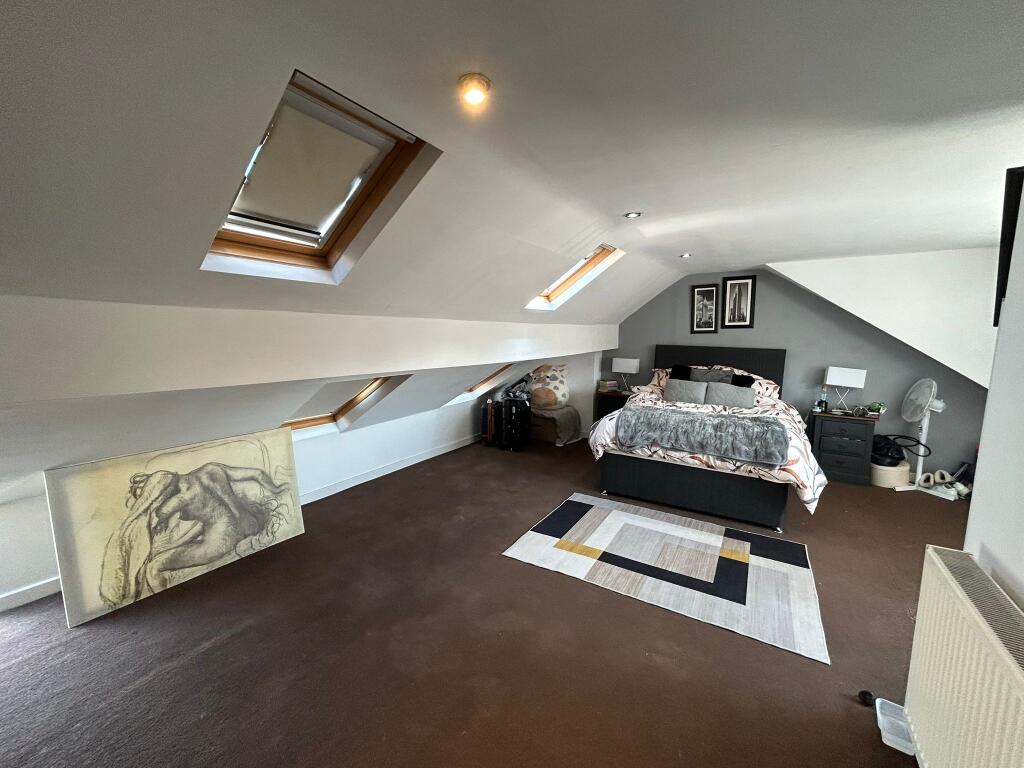 PHOTO-2025-05-10-12-00-43 2