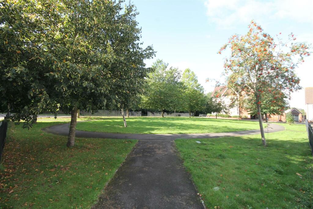 LDA Green Space i.JPG