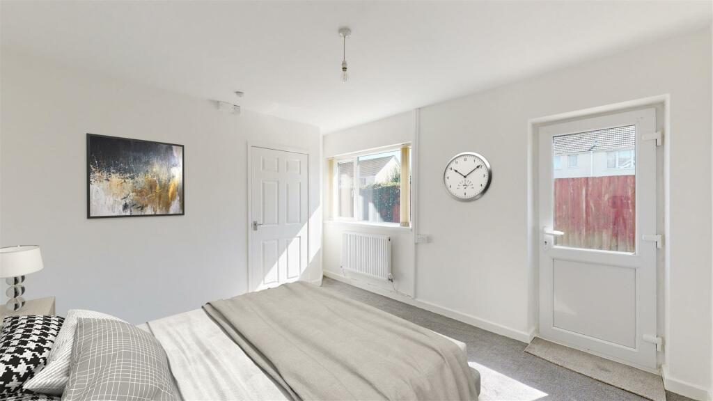 33E-Pantycelyn-Place-08132024_134644 VS.jpg