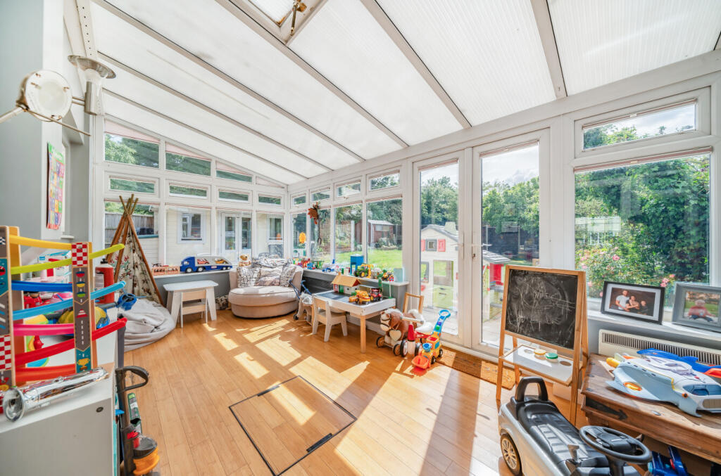 1302469-16-68432d...