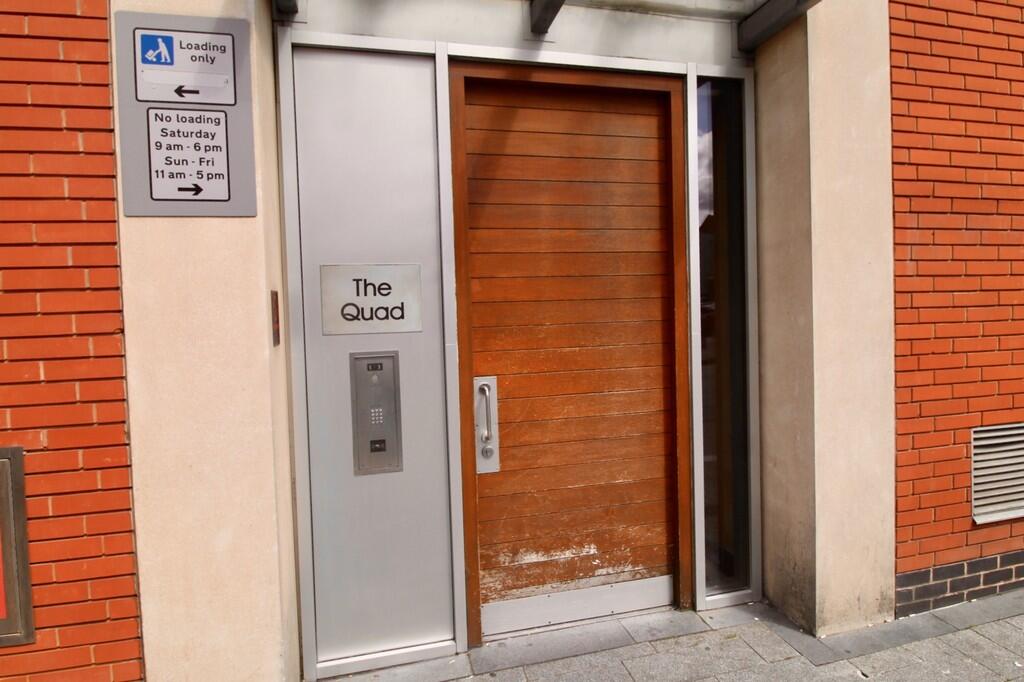 82131857-D52F-486...