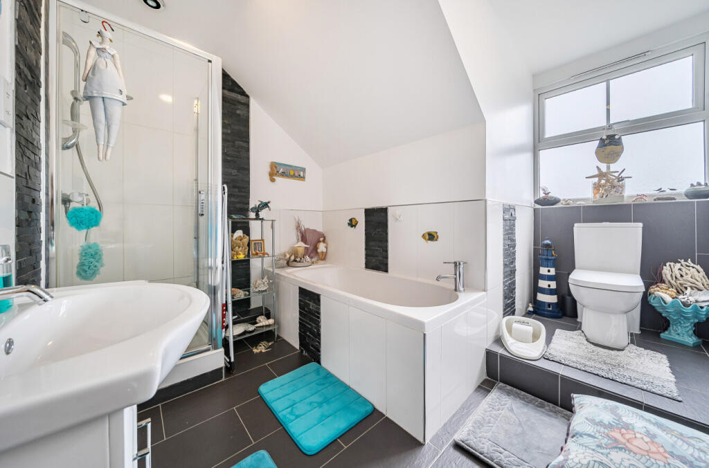 1347341868b855e62ebc1