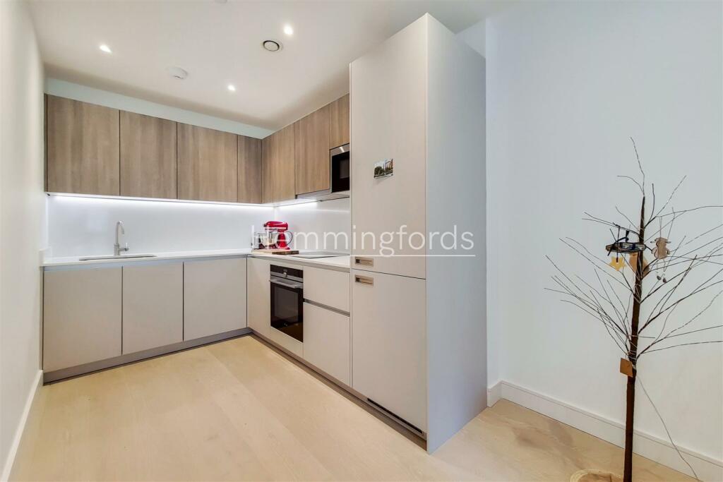 3_Kitchen-Reception-4.jpg