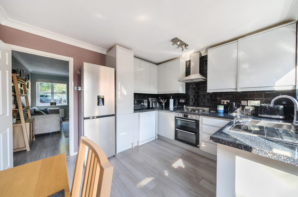 1324816-16-68777c...