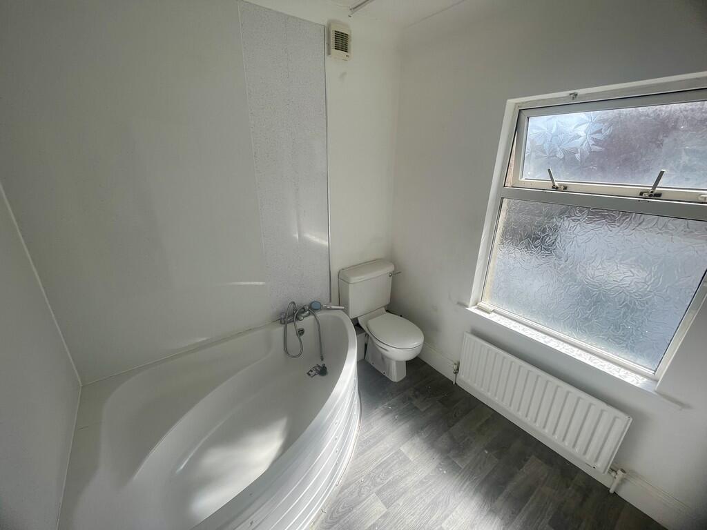 bathroom coleridg...