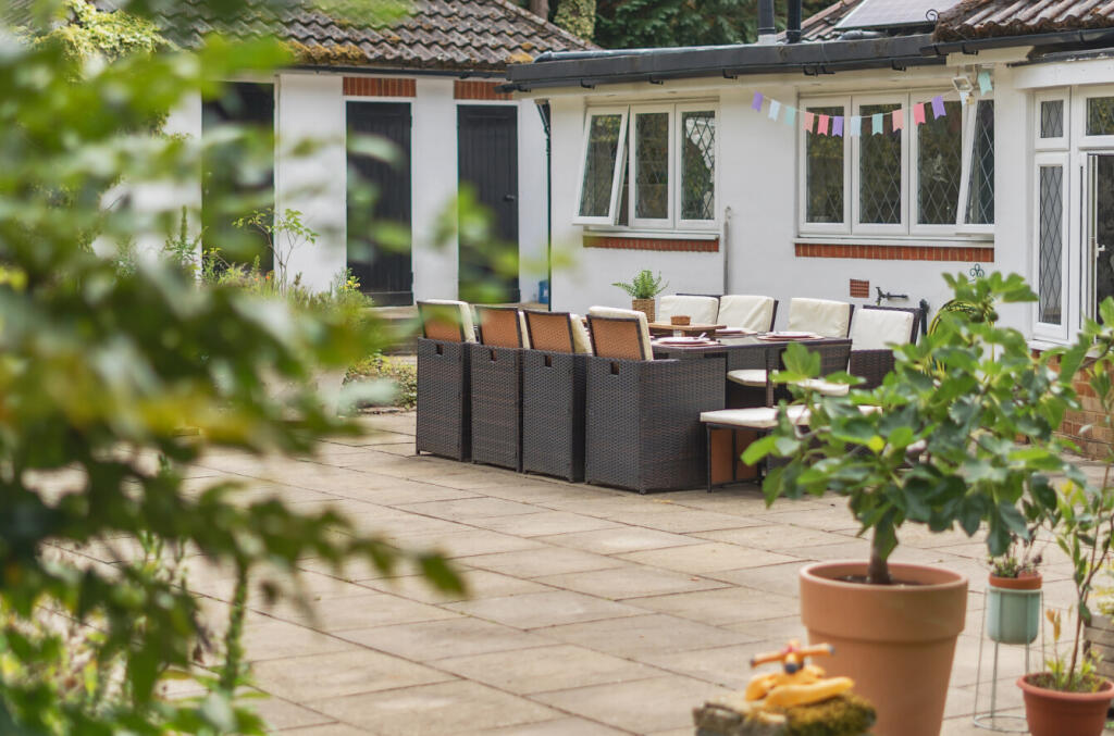 1327197-23-68810f...