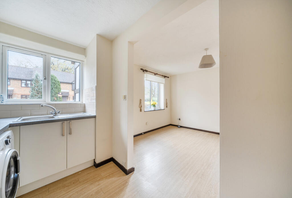 1371248-18-68f61c...