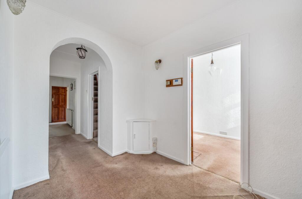 1357162-3-68ca7fef220a1-ARW-1