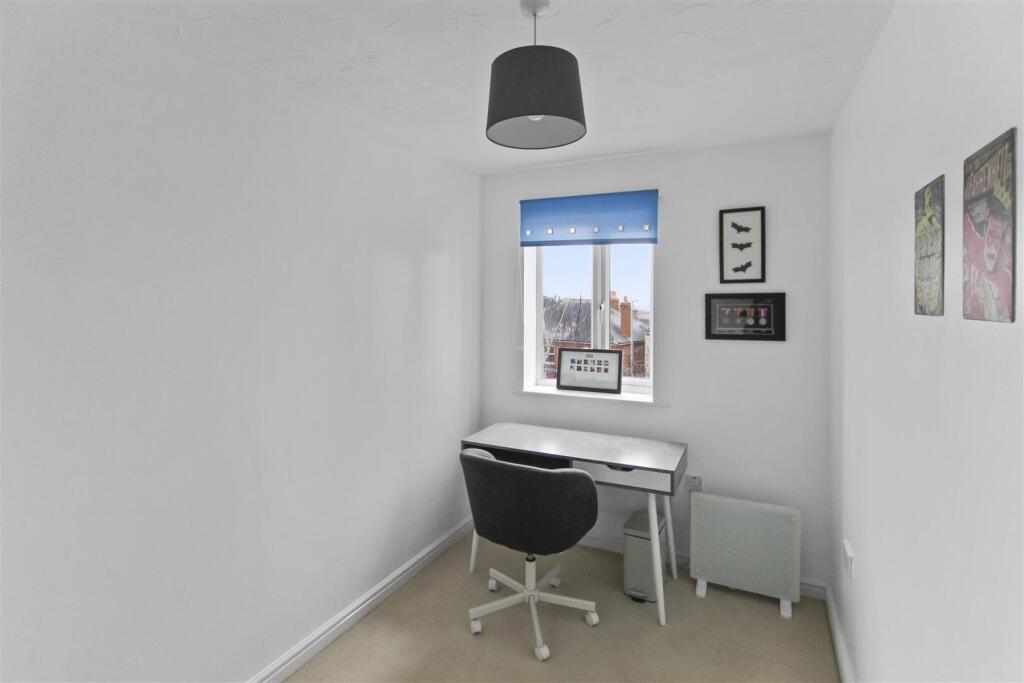 Rectory Gardens (10).jpg