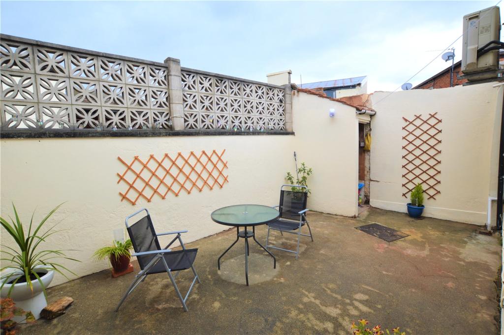 Courtyard Garden