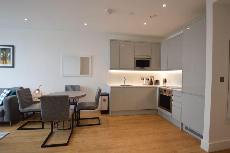 KITCHEN / DINING AREA