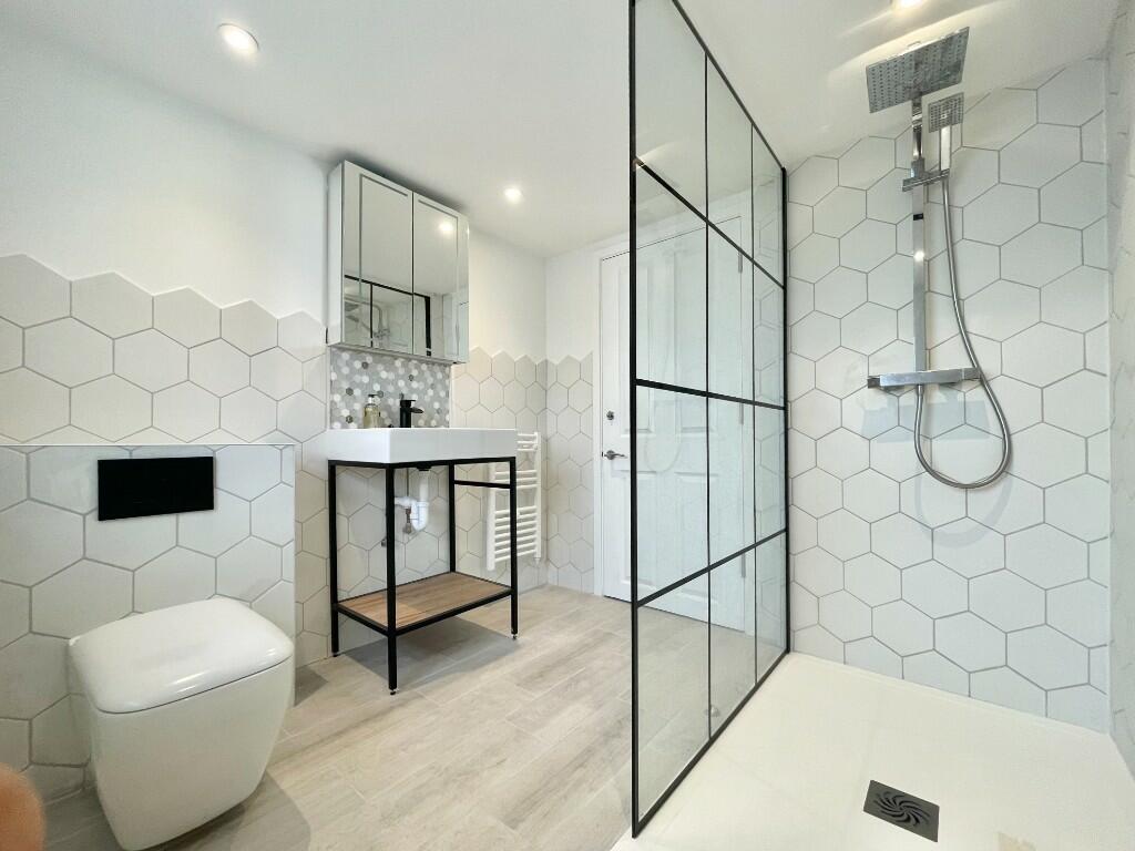 Bathroom 3