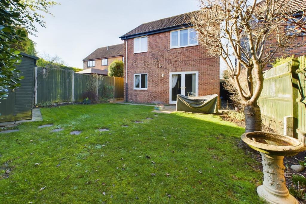 CAM02545G0-PR0325-STILL002