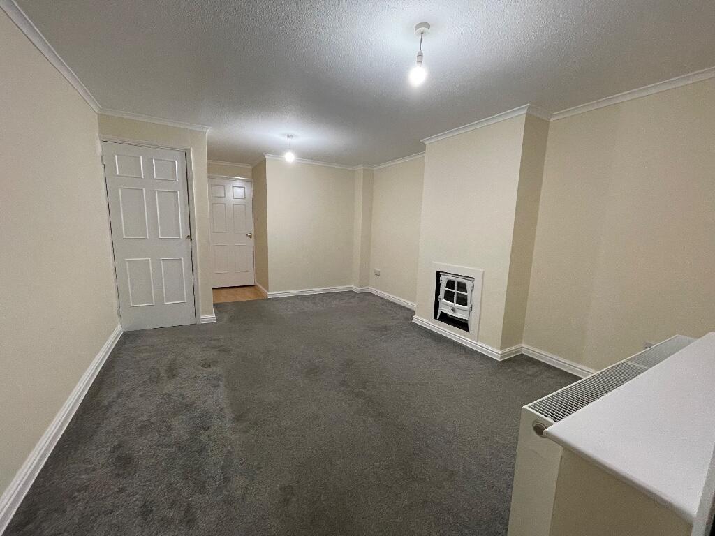 LIVING ROOM REV.