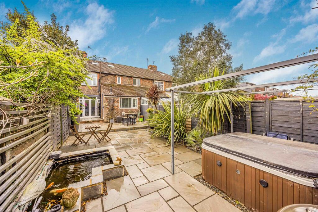 177 Hawthorn Crescent, Cosham-Small-PorticoMarketi