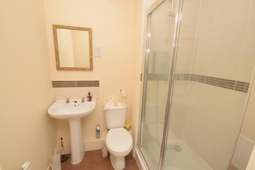 En SUite Bathroom