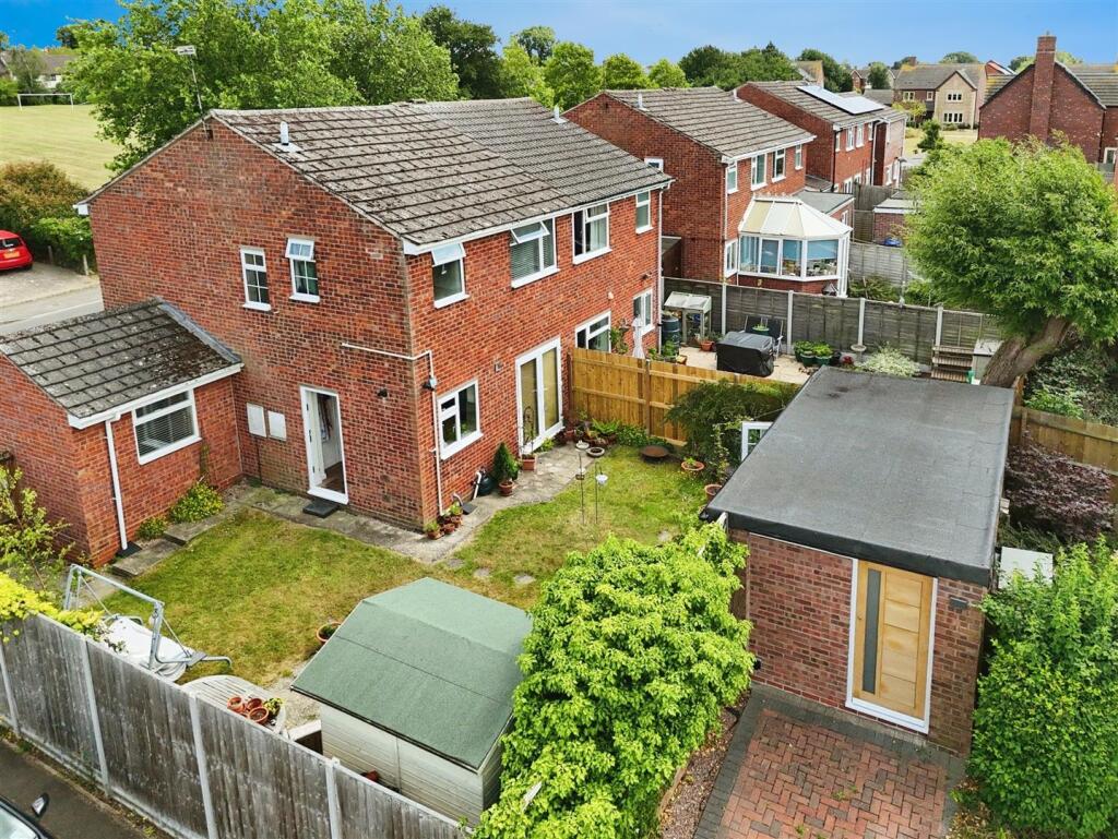 f80584a5--44D9-9D39-87A1FA042856-58923-0000276AA1D