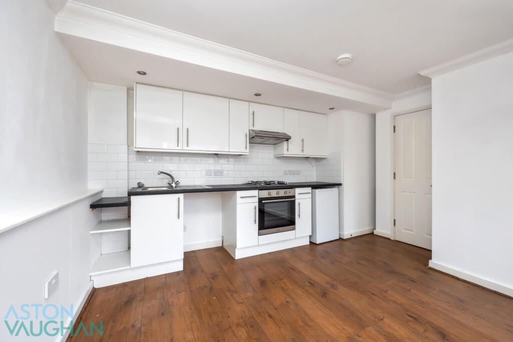 Hanover Terrace, 81A-003.jpg