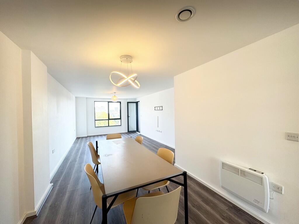 Photo 19-09-2025,...