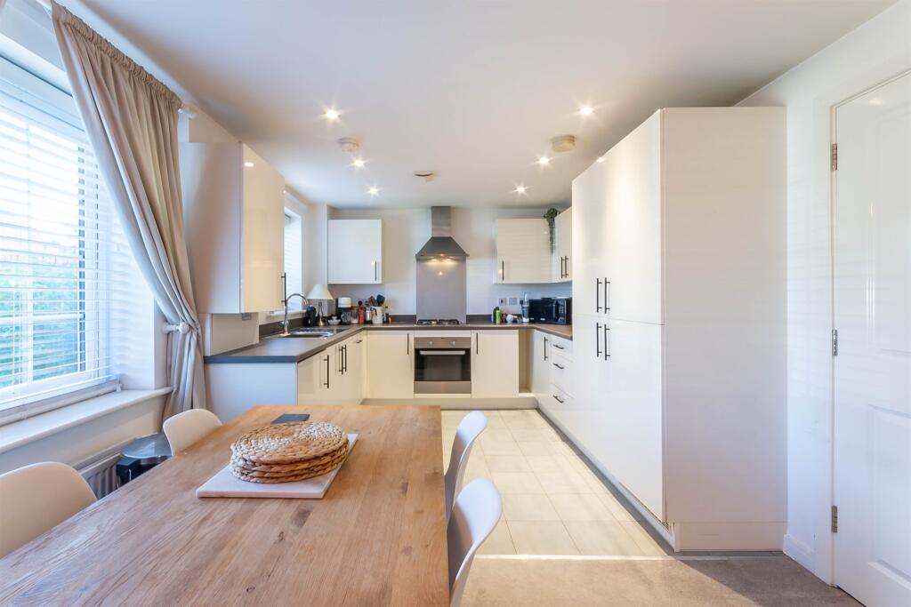 Lounge Diner And Kitchen