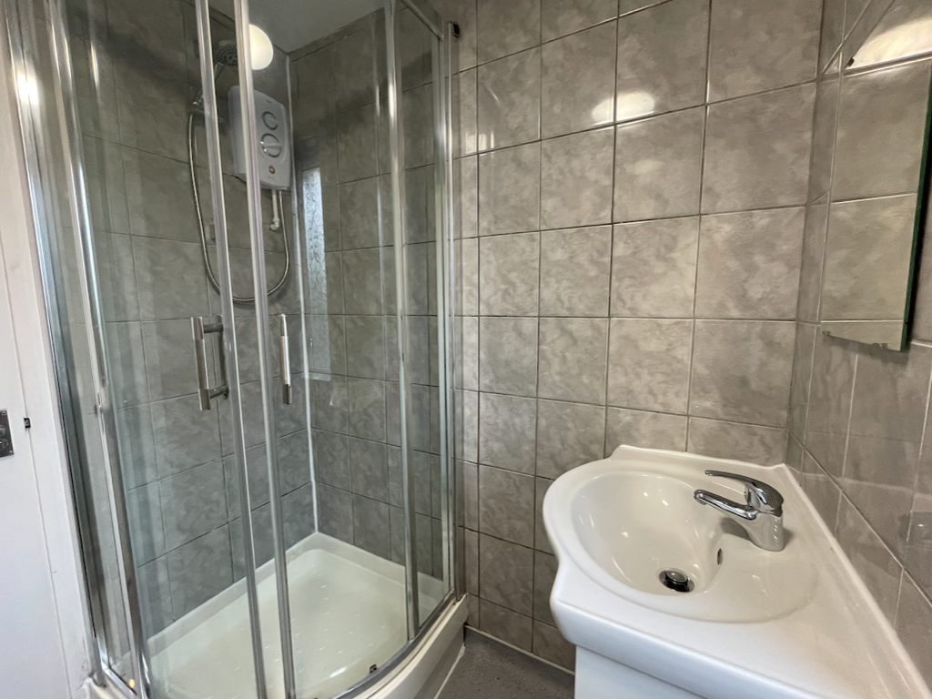shower 1