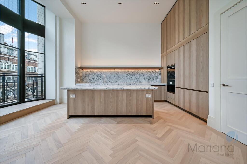 Open plan kitchen/reception room