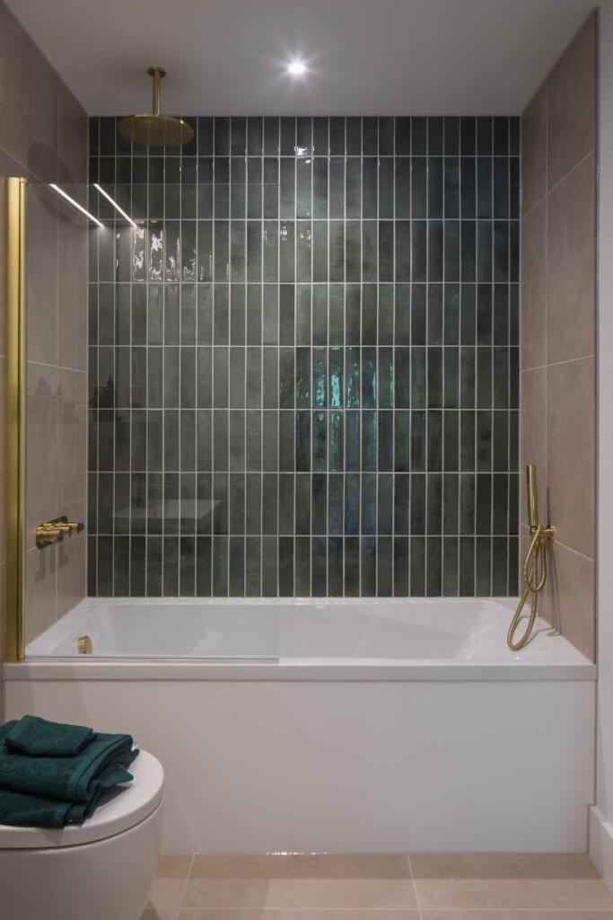 G14A8606.jpg
