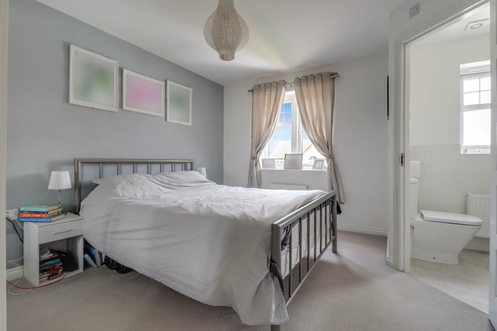 Bedroom 1 (Double with Ensuite)