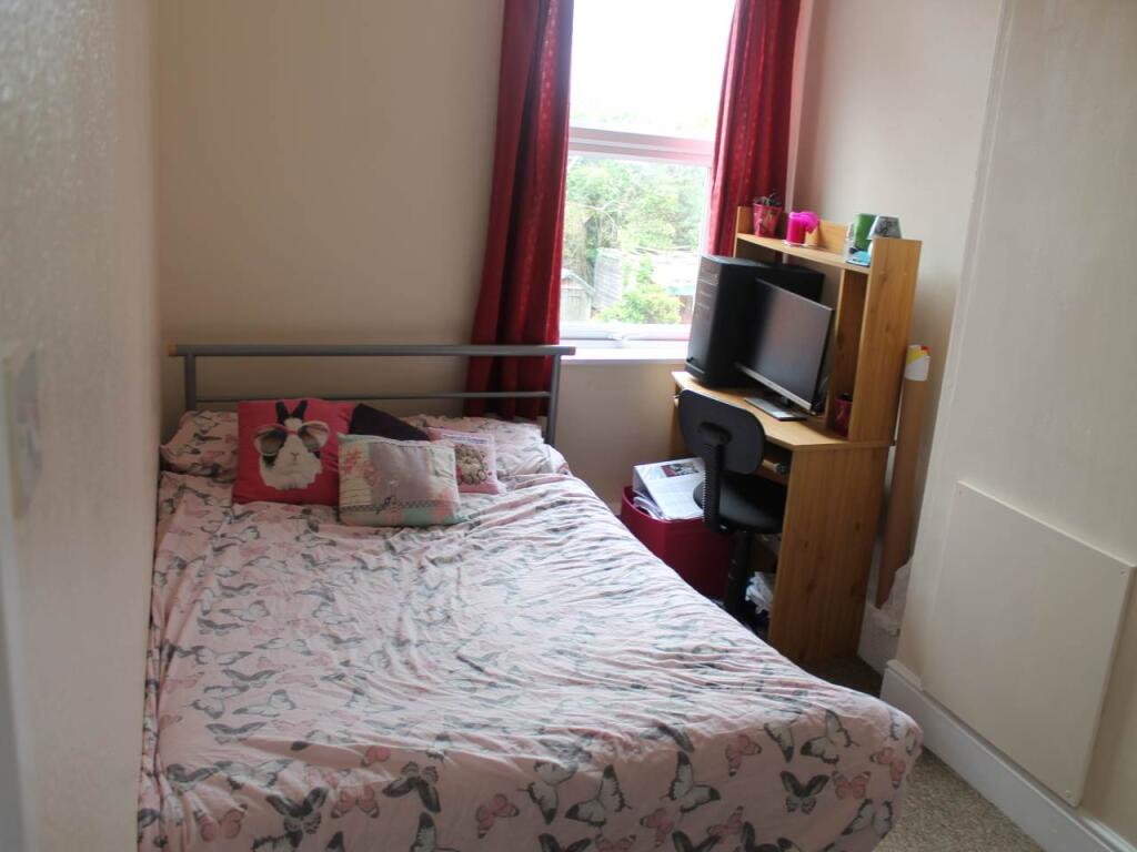 Rear Bedroom