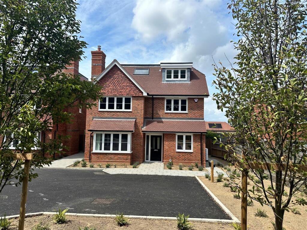 Firsdown External.jpg