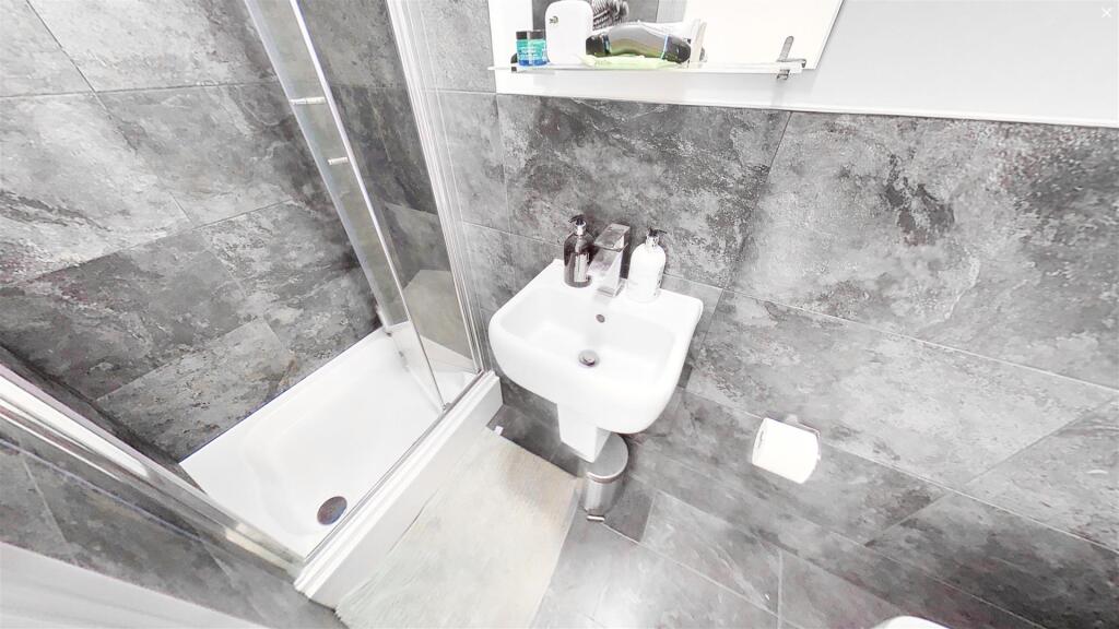 Screenshot 2024-10-0