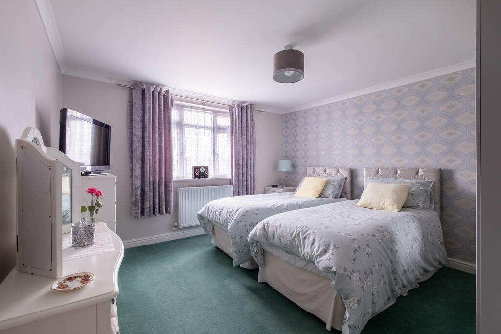 6EsplanadeCourt-2...