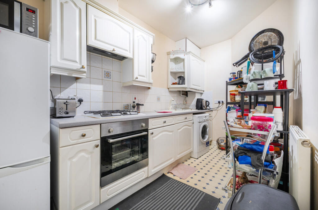 1363519-9-68fa3c8...