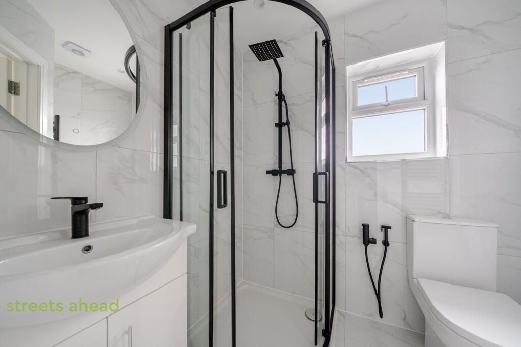 a3d3cba5-1ea3-4d4...