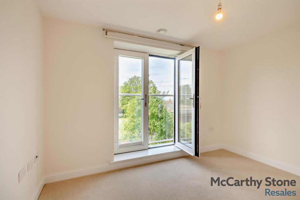 8646952-interior06-800.jpg