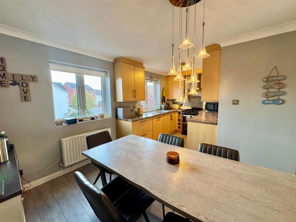 PHOTO-2025-10-11-09-46-08 (8).jpg