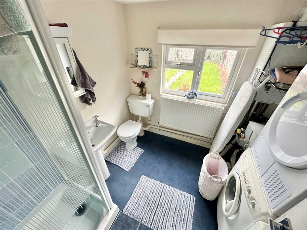 Downstairs Shower Room / Utility