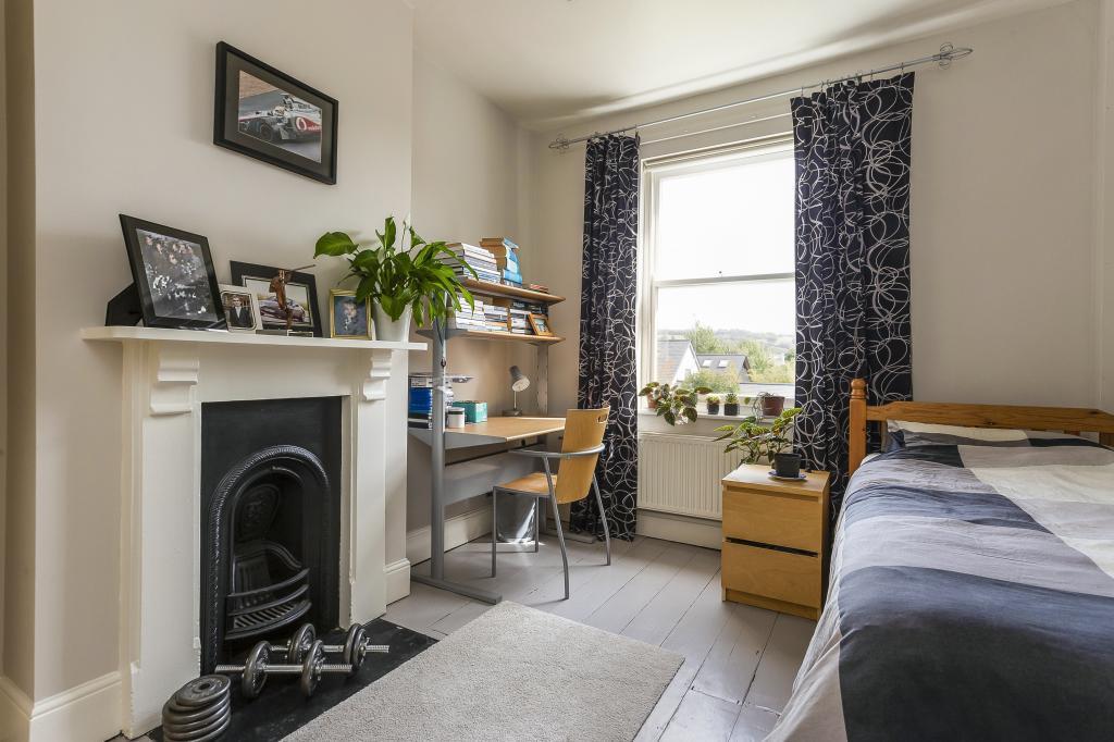 71 Copt Elm Road 306088 (13).jpg