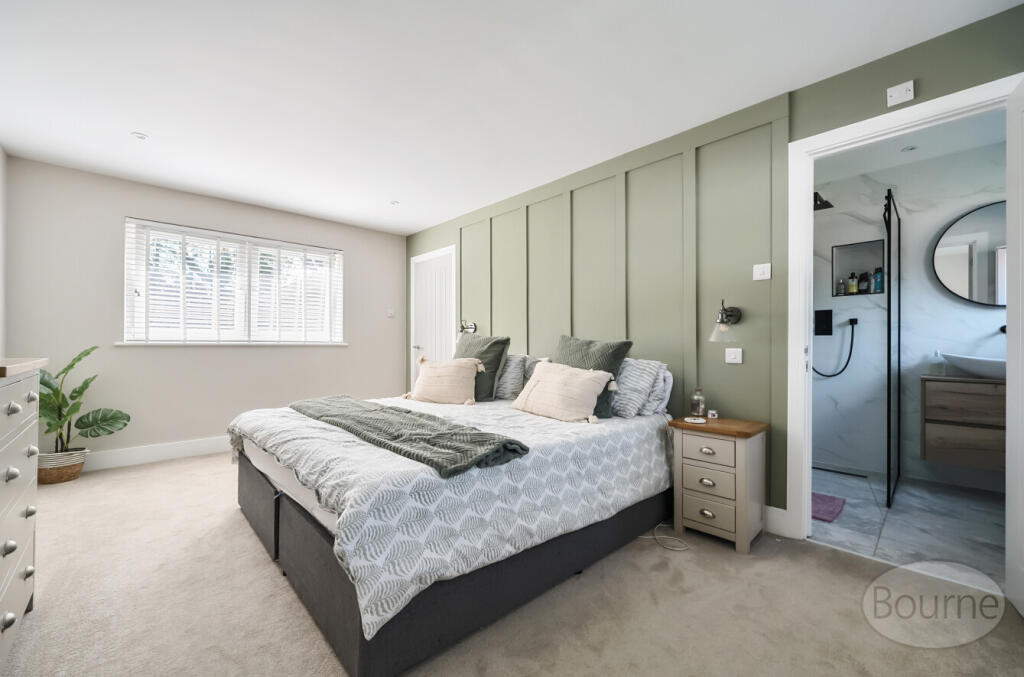 2082229e-7559-418...