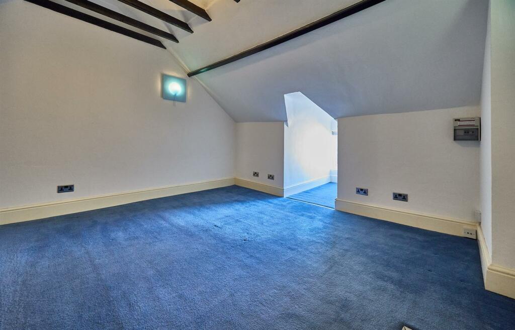 HOBBY ROOM