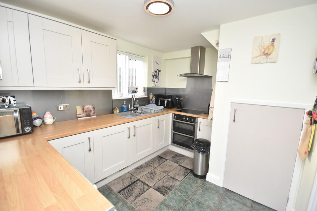 New Hall Lane, Bronington